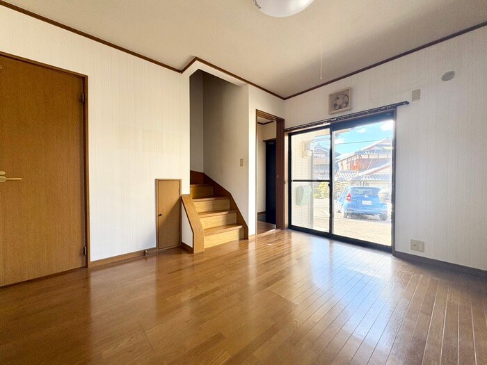 物件内観写真13　(居室)