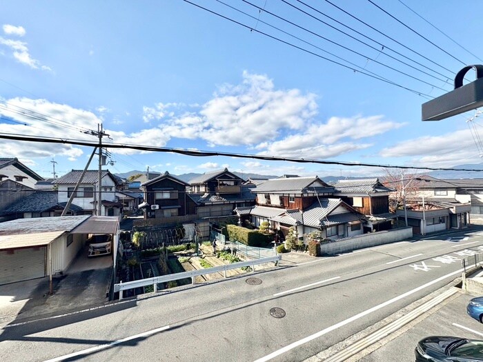 物件内観写真16　(室内からの展望)