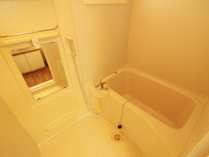 物件内観写真10　(バス／シャワールーム等)