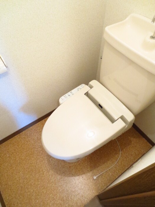 物件内観写真11　(トイレ)