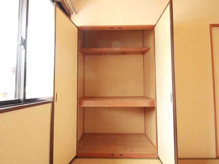 物件内観写真13　(収納)