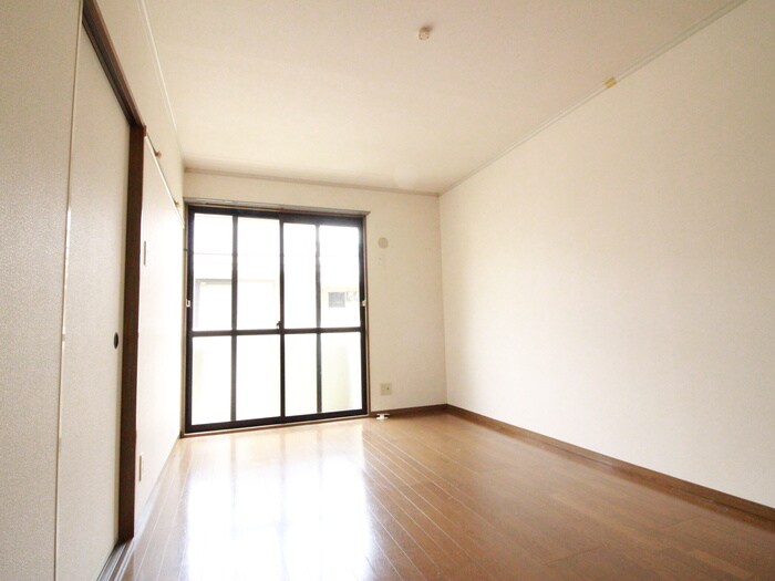 物件内観写真19　(居室)