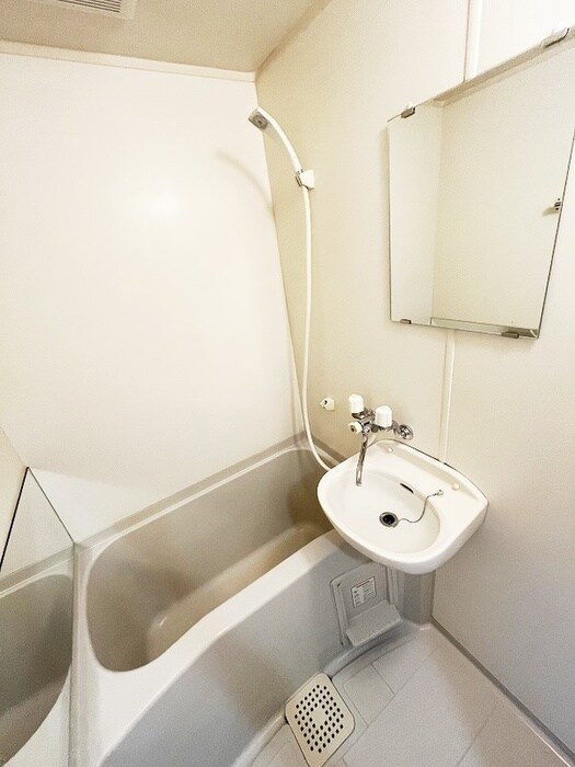 物件内観写真8　(バス／シャワールーム等)