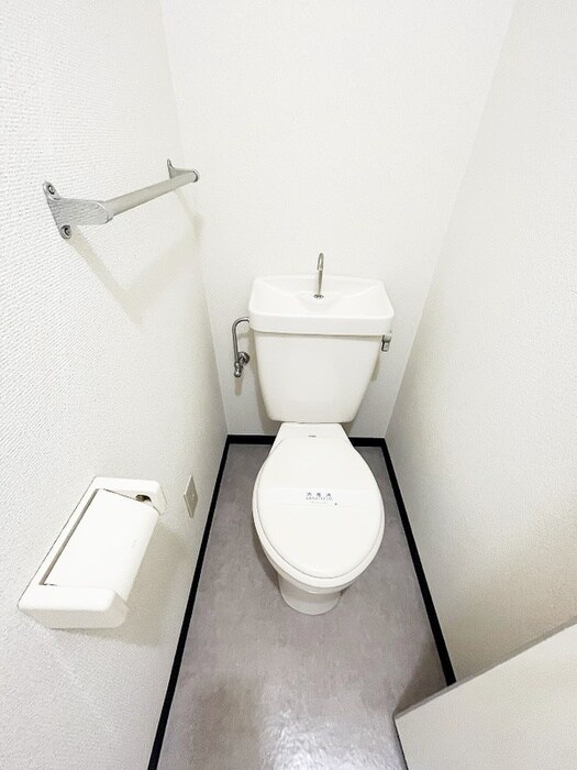 物件内観写真10　(トイレ)