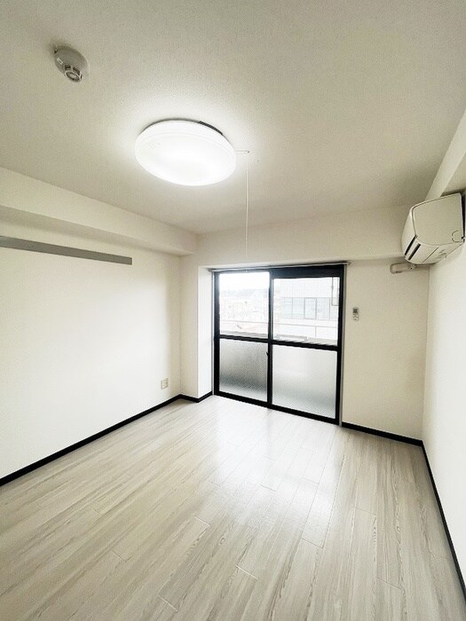 物件内観写真13　(居室)