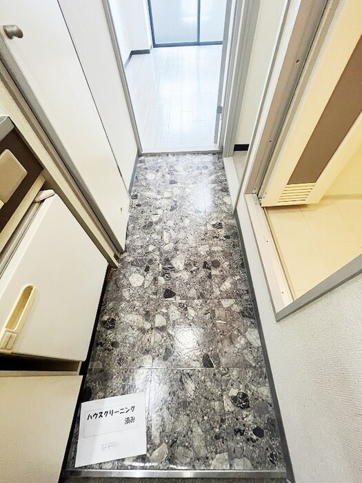 物件内観写真19　(廊下)