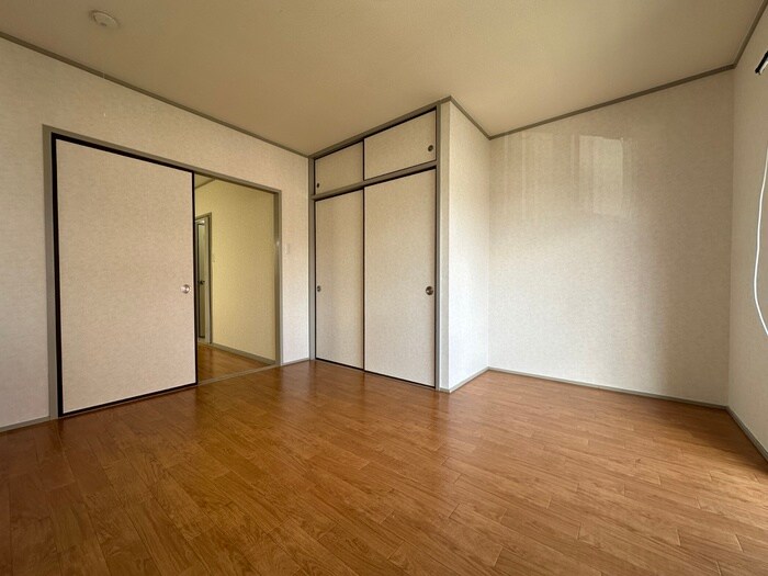 物件内観写真13　(居室)