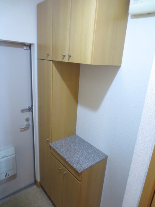 物件内観写真16　(靴箱)