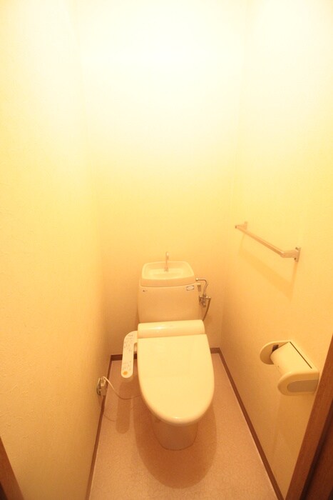 物件内観写真12　(トイレ)