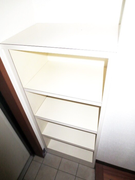 物件内観写真7　(靴箱)