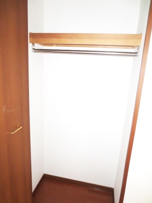 物件内観写真13　(収納)