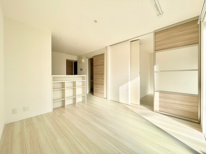 物件内観写真7　(居室)