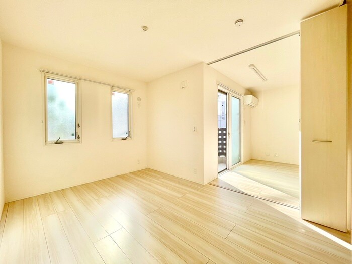 物件内観写真9　(居室)