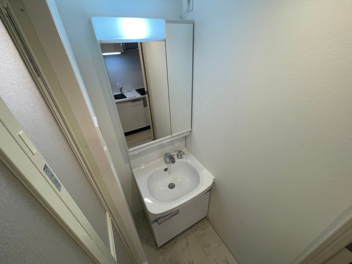 物件内観写真18　(洗面)