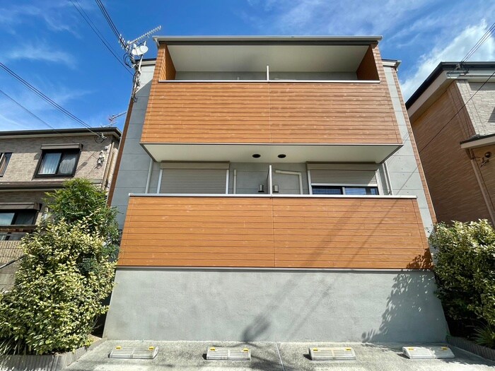 物件外観写真2　(外観写真)