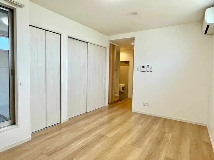 物件内観写真9　(居室)