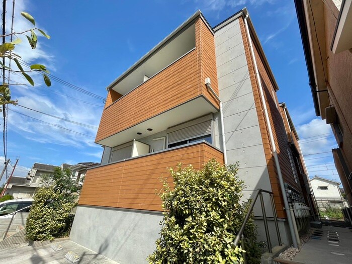 物件外観写真3　(外観写真)