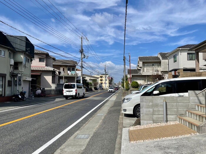 物件外観写真6　(周辺環境)