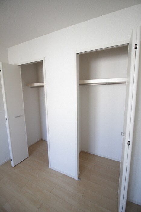 物件内観写真11　(収納)