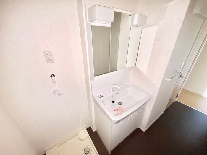 物件内観写真12　(洗面)