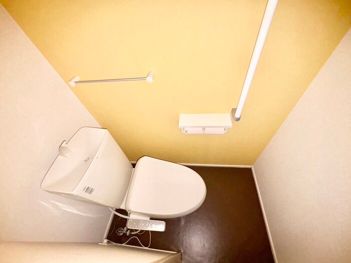 物件内観写真14　(トイレ)
