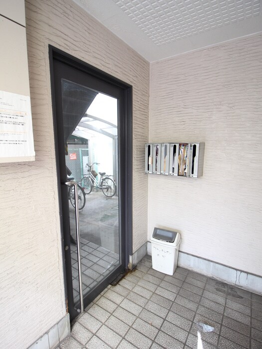 物件外観写真6　(建物設備)