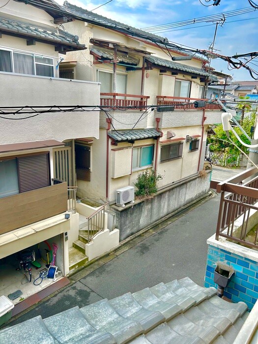 物件内観写真21　(室内からの展望)