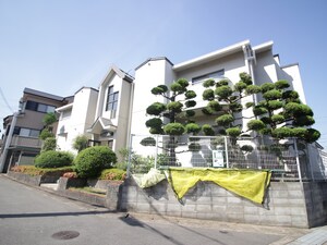 レジデンスパ－ル外観写真