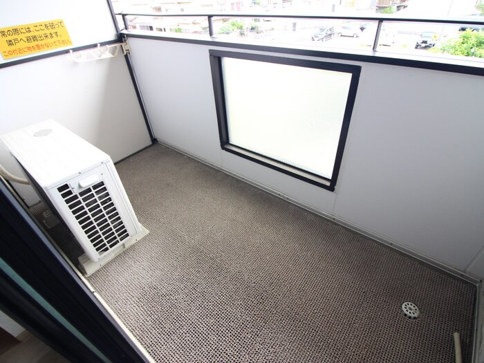 物件内観写真21　(ベランダ・バルコニー)
