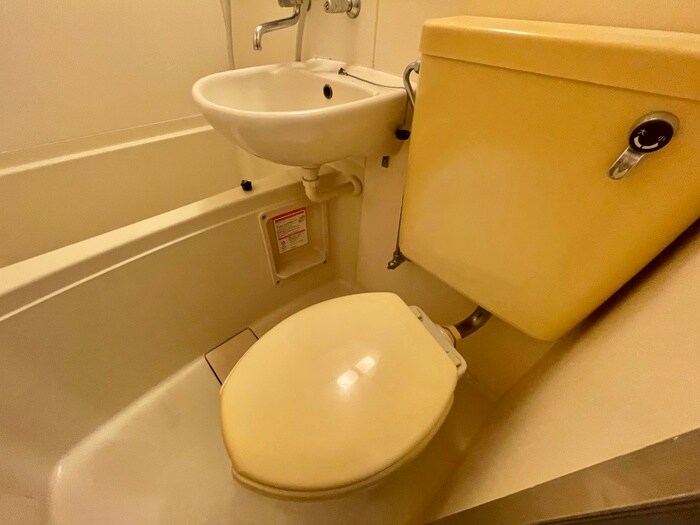 物件内観写真13　(トイレ)