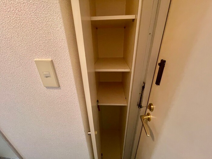 物件内観写真19　(靴箱)