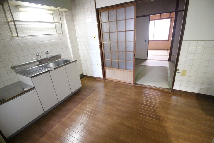 物件内観写真7　(居室)