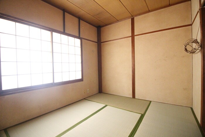 物件内観写真8　(居室)