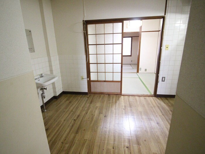 物件内観写真14　(居室)