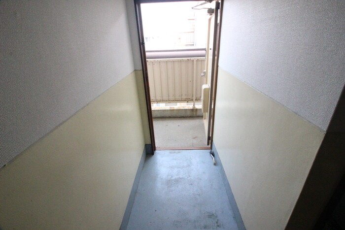物件内観写真22　(玄関)