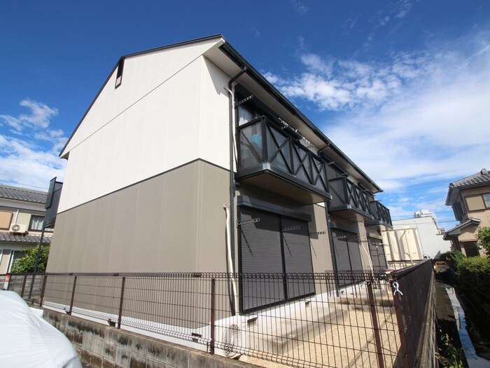 物件外観写真5　(外観写真)