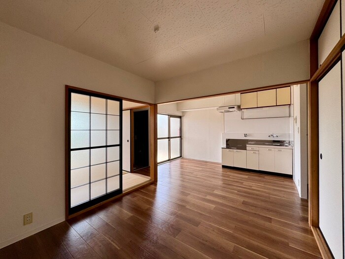 物件内観写真5　(居室)