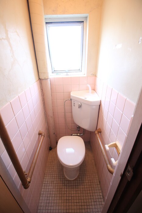 物件内観写真12　(トイレ)