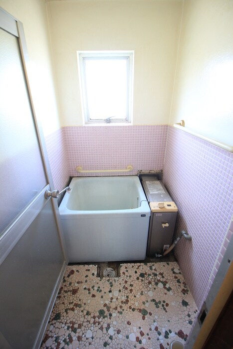 物件内観写真13　(バス／シャワールーム等)