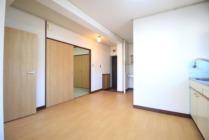 物件内観写真21　(居室)