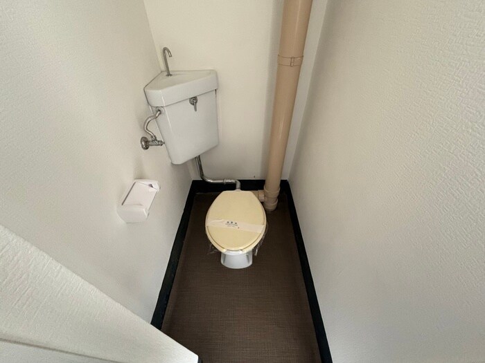 物件内観写真11　(トイレ)
