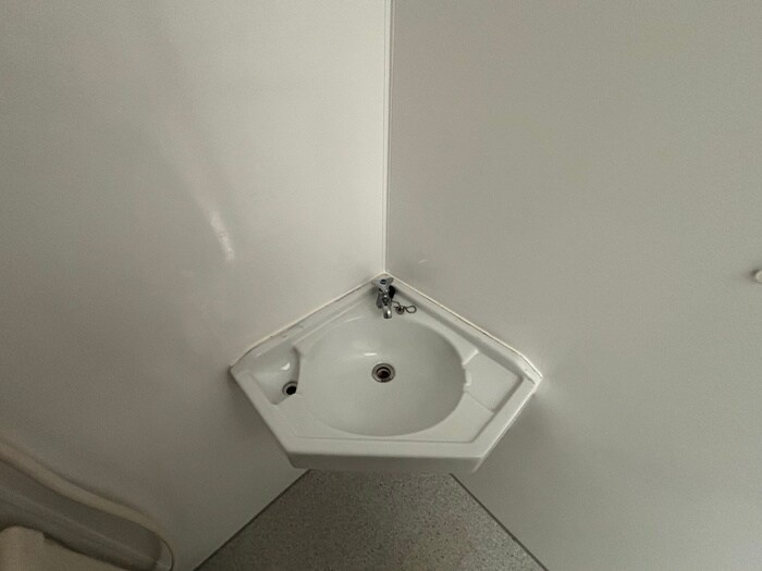 物件内観写真12　(洗面)