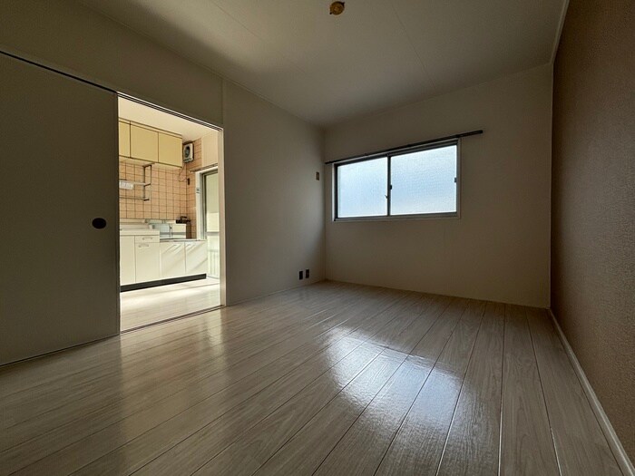 物件内観写真19　(居室)