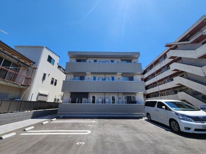 物件外観写真2　(外観写真)