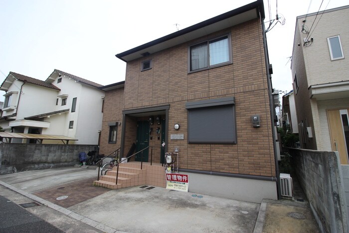 物件外観写真4　(外観写真)