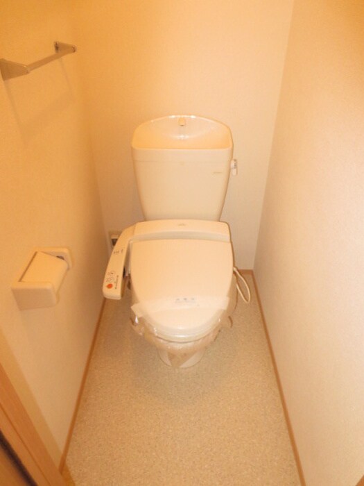 物件内観写真12　(トイレ)