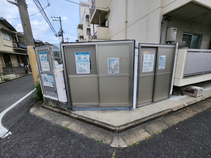 物件外観写真6　(建物設備)