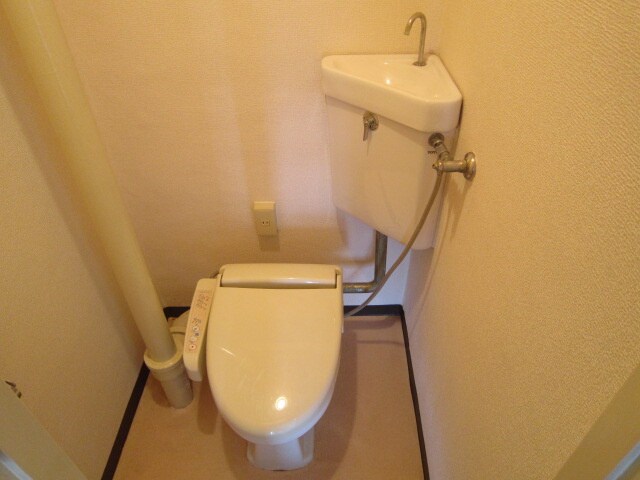 物件内観写真7　(トイレ)