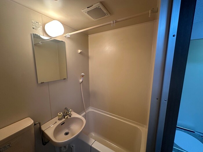 物件内観写真8　(バス／シャワールーム等)