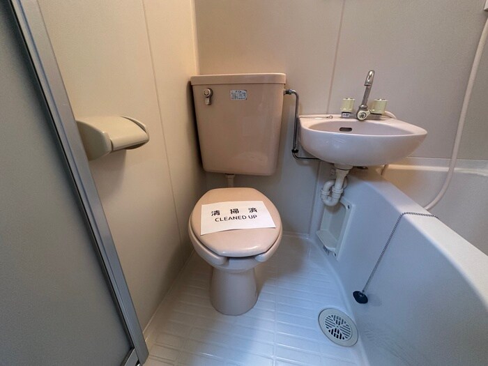 物件内観写真10　(トイレ)